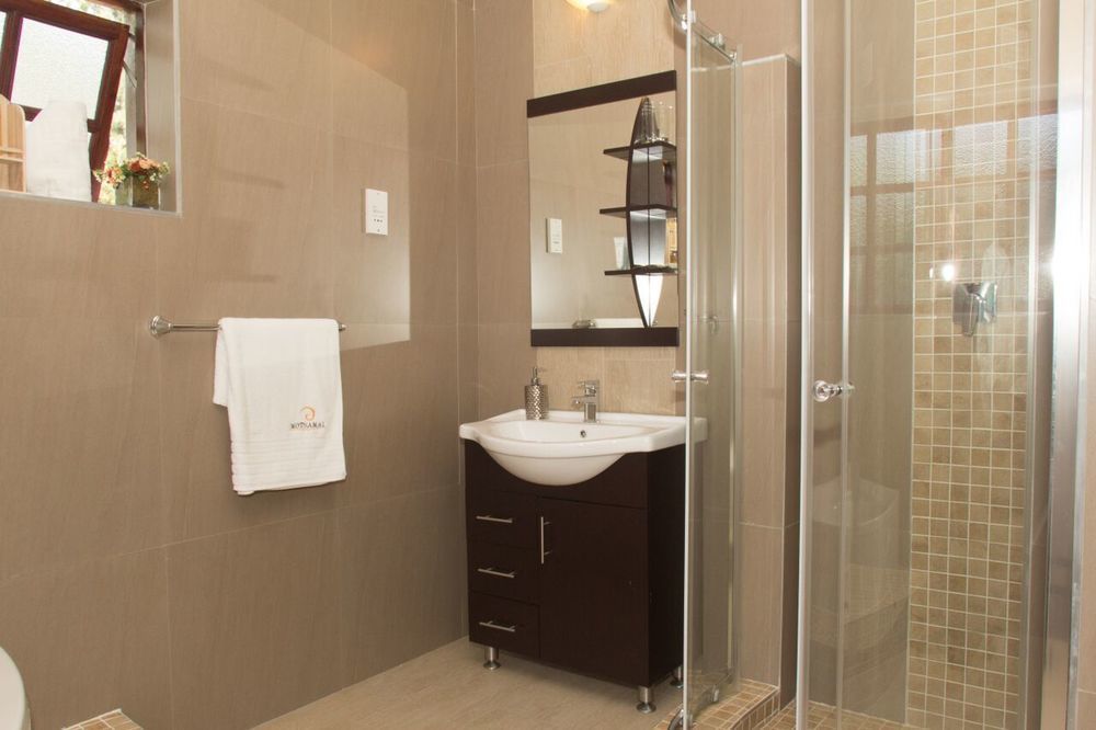 Motsamai Guest Lodge Bulawayo Esterno foto